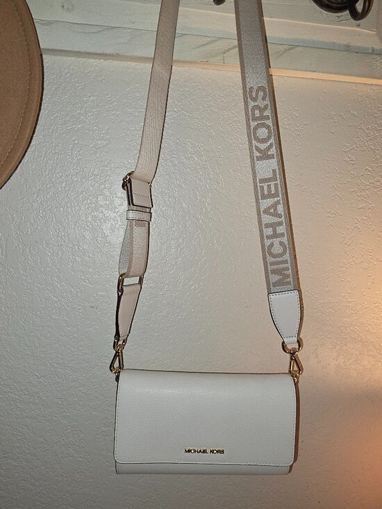 Michael Kors Handbags - Michael Kors